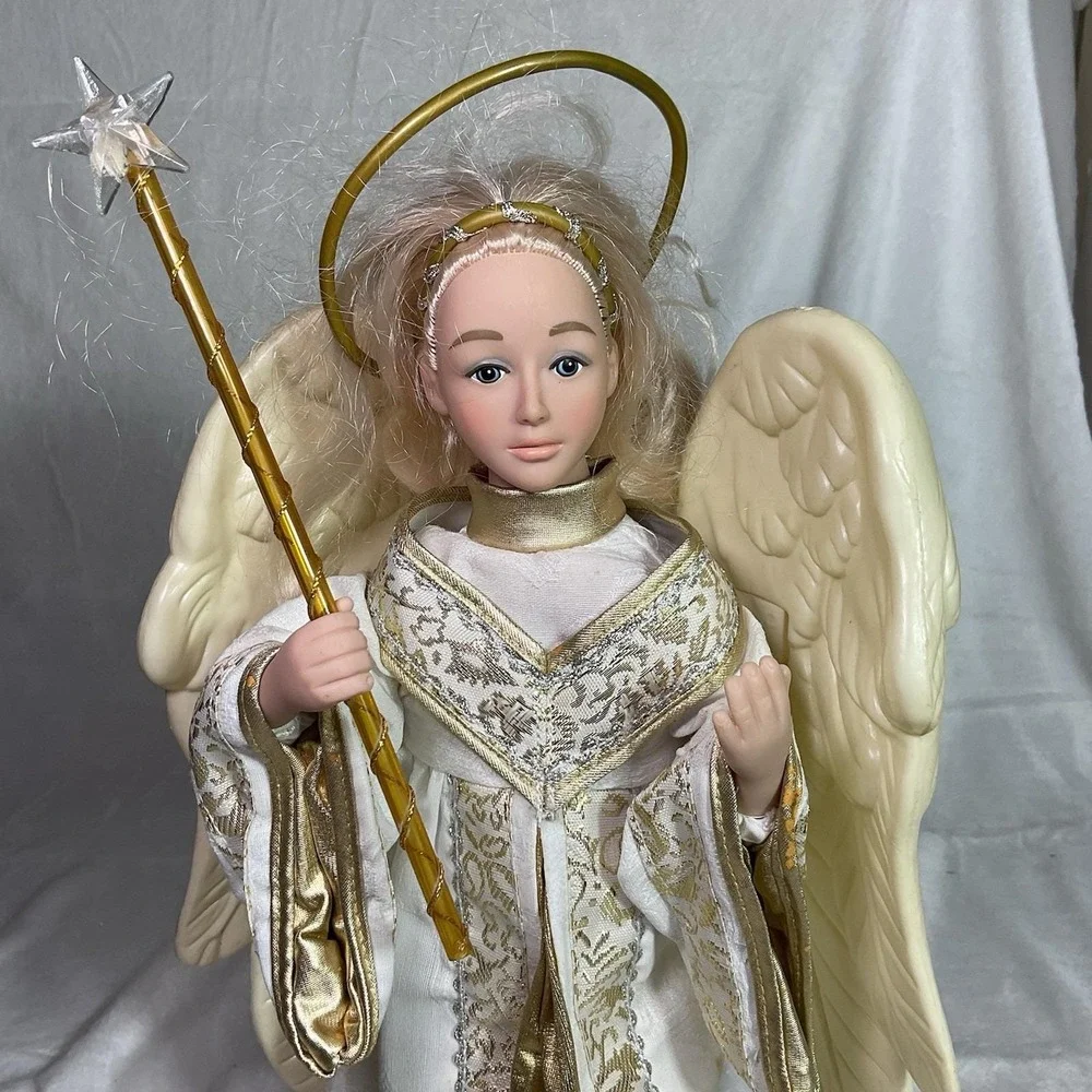 Holiday Creations 93 Animated Musical Christmas Angel Noel 17